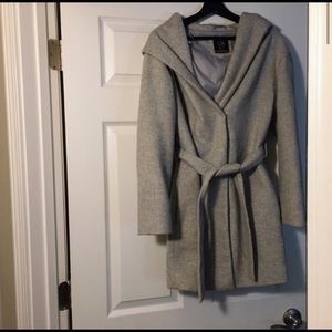 Gray hooded fall/winter wool jacket